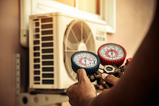Professional Ac Installation technician working in Brinson, GA